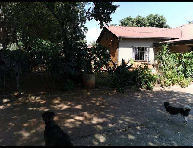 6 BEDROOM HOUSE SOLD IN DASPOORT